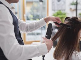 Ce qu’il faut considérer avant d’acheter un lisseur-boucleur