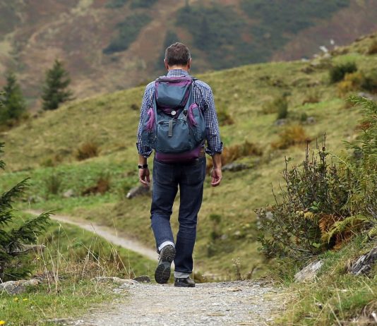 Conseils pour préparer votre équipement de randonnée en Vendée