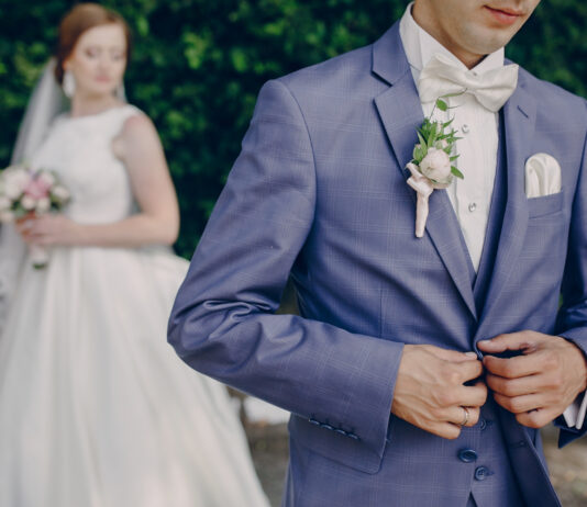 Comment choisir un costume de mariage original qui marque les esprits ?